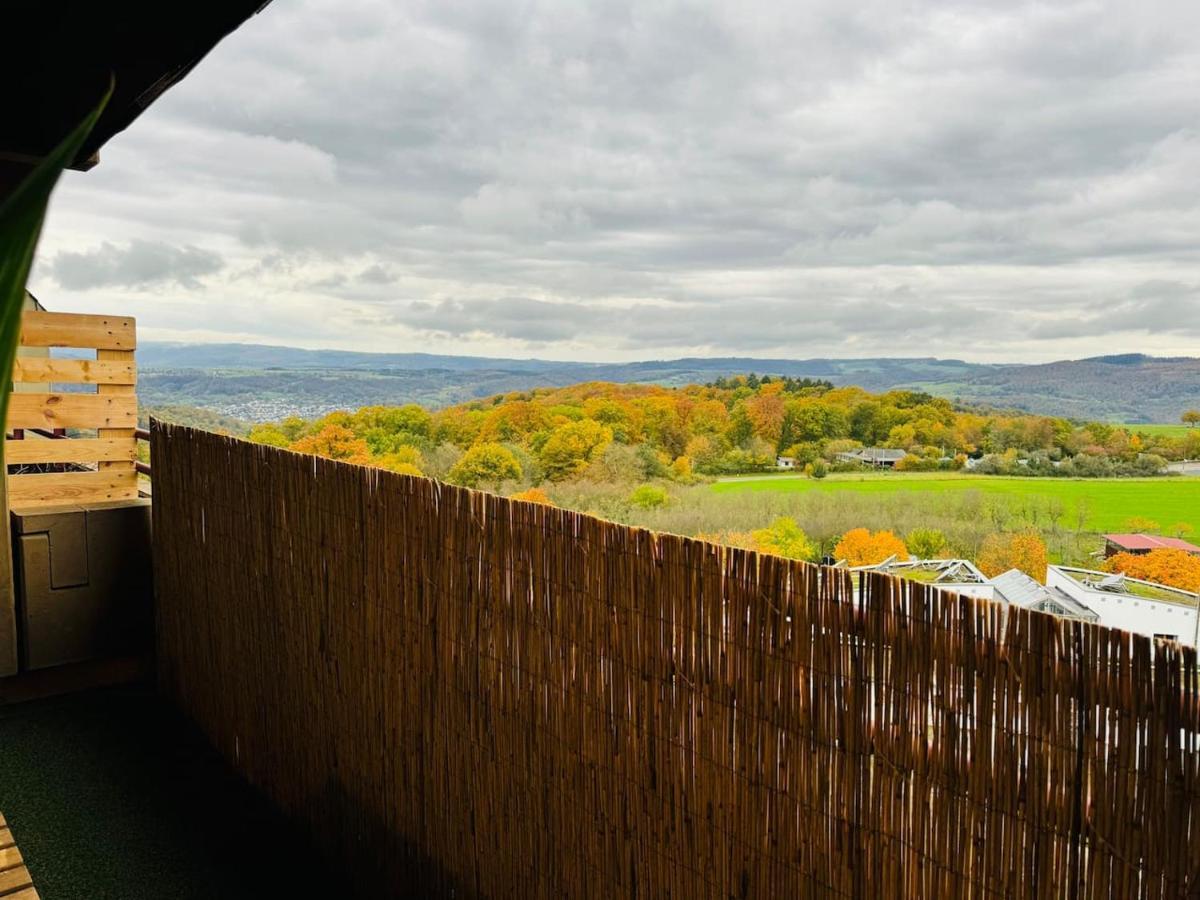 Klassen - Design In 11 Etage - Tolle Aussicht - Sauna, Pool - Netflix Apartment Lahnstein